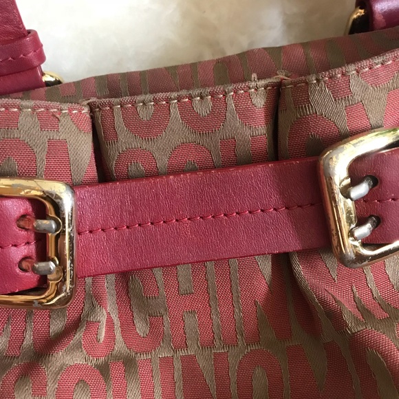 Sweet MOSCHINO monogram bag! ✨ - Picture 4 of 8